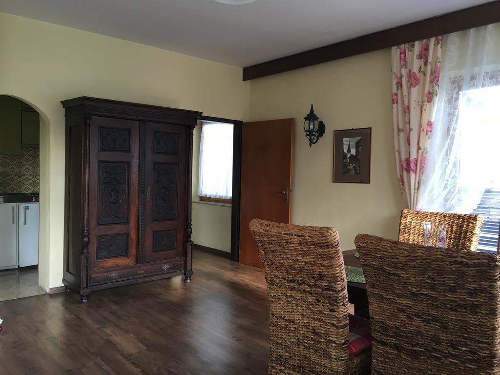 Helenental Pension & Apartments Baden Rom bilde